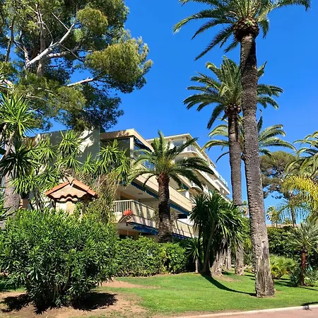 Front De Mer, 30m2 Piscine & Апартаменты *