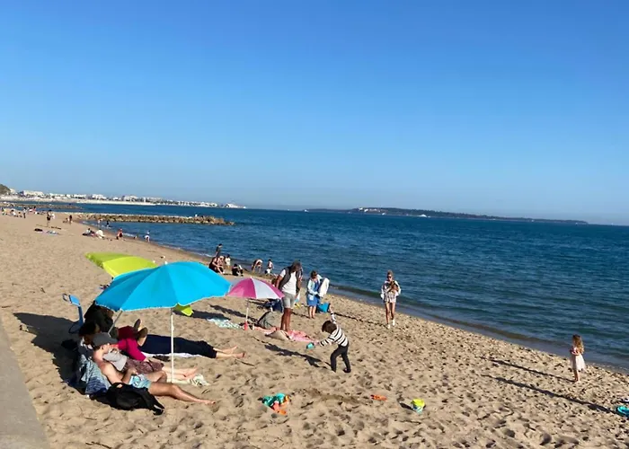Front De Mer, 30m2 Piscine & Διαμέρισμα Κάννες